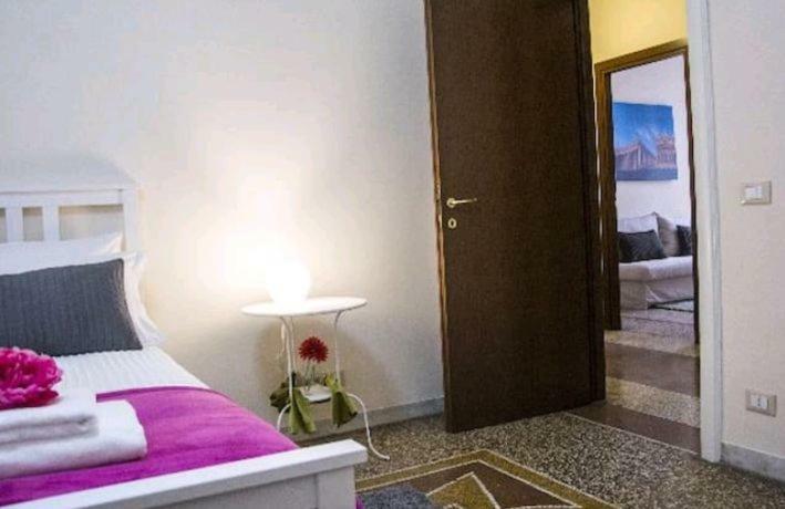 Emi House Re Di Roma , Intero Appartamento - 80 Mq Luaran gambar