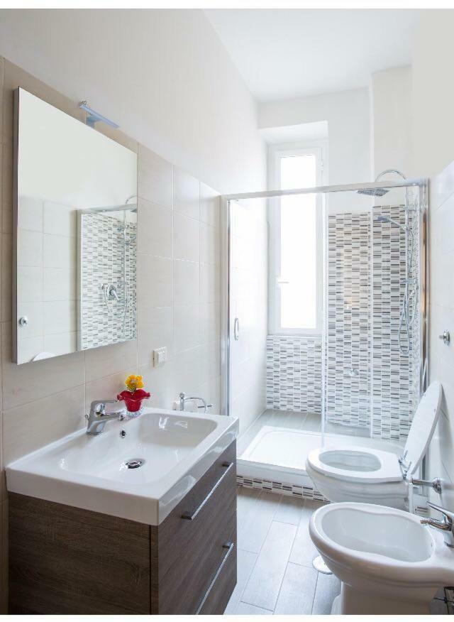 Emi House Re Di Roma , Intero Appartamento - 80 Mq Luaran gambar