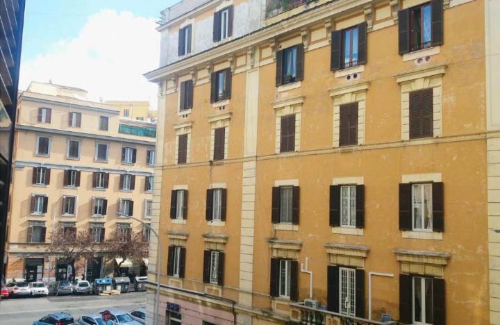 Emi House Re Di Roma , Intero Appartamento - 80 Mq Luaran gambar